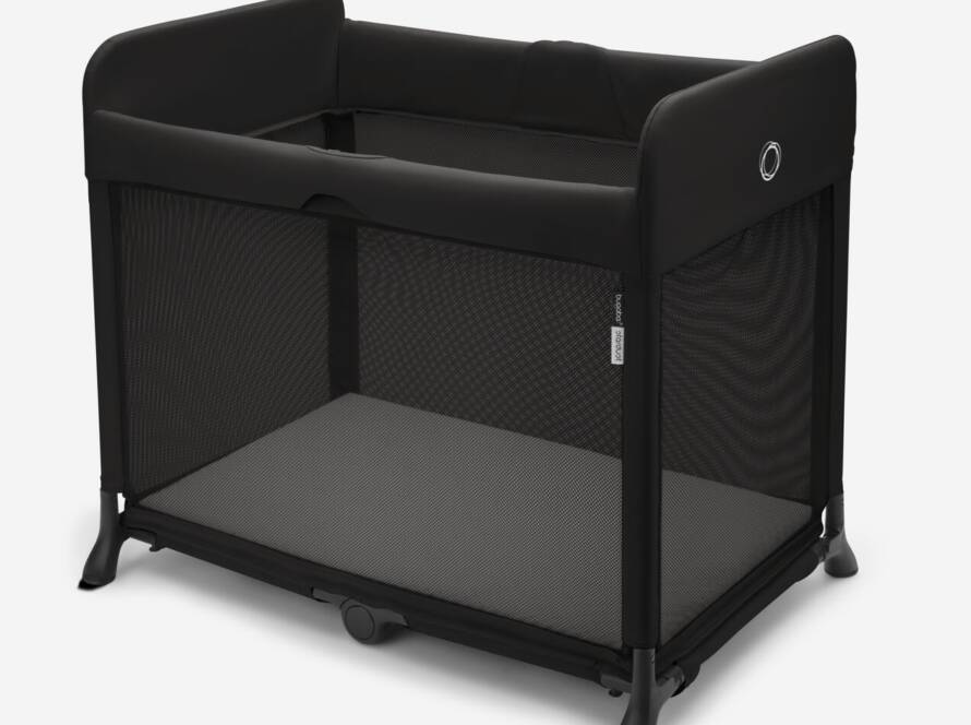 Portable cot hire Byron Bay